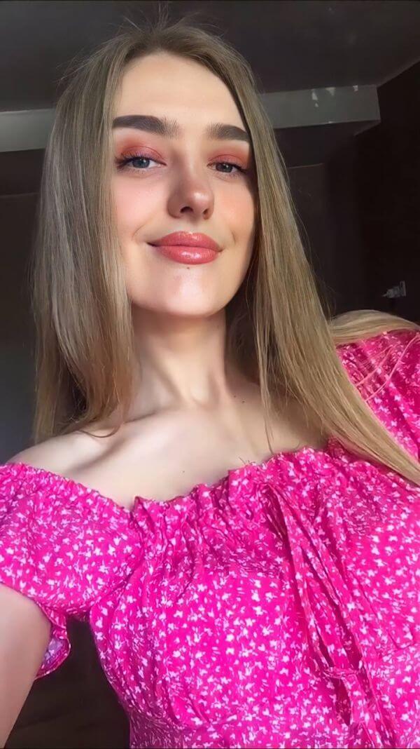 Лариса Власенко