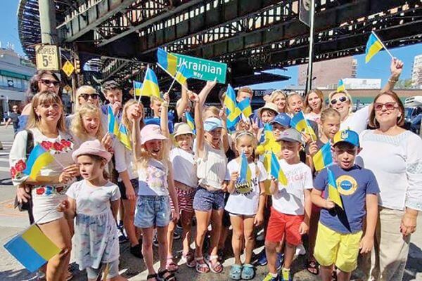 Заспівали пісню за Україну на весь Бруклін