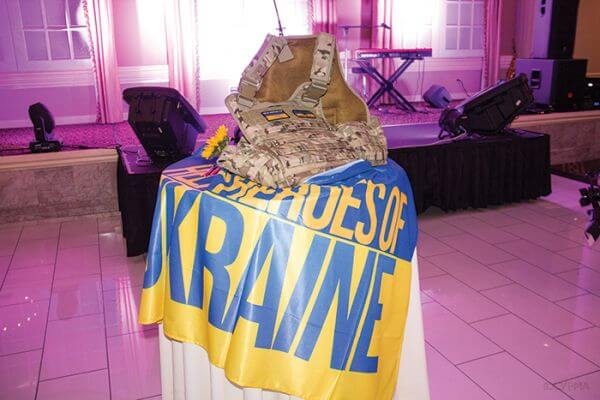 Усі ми й тут — частинка України