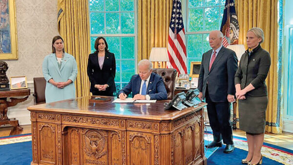 Вектор — Україноцентризм. Політичний дайджест новин №1