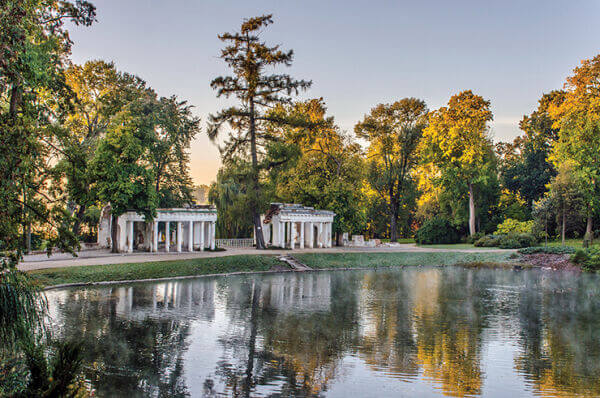 Феномени рекреаційно-туристичного комплексу України