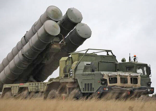 C-300. Що варто знати про ці ракети,  які вбивають українців?