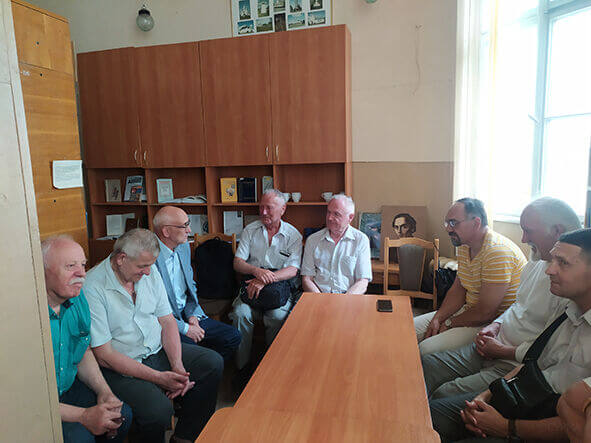 Поетичний семінар «Призначення поета: Євген Плужник і Василь Стус»