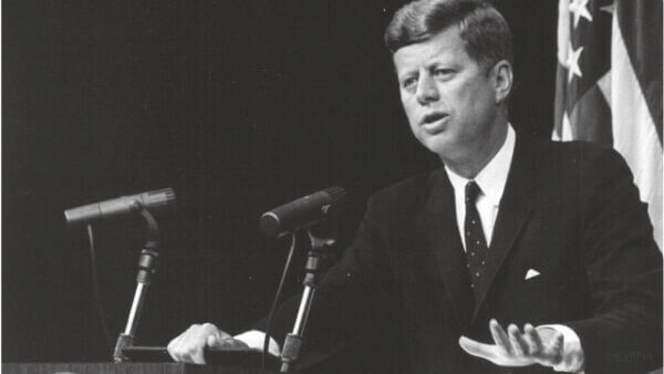 «Я українець – нехай приїжджають в Україну»