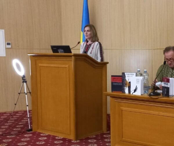 Голодомор: важливість визначень  та "п'ята колона"