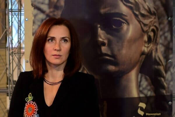 Суд скасував «політичне» рішення НАЗЯВО: у дисертації О. Стасюк з геноциду українців відсутні фальсифікації та плагіат