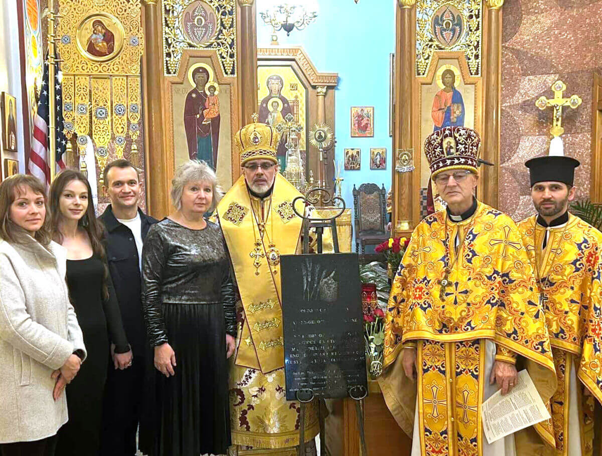 Молитва за жертв Голодомору  у Савт Бавнд Бруку