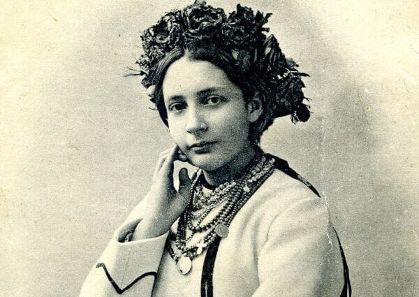 Христя Алчевська та інші  видатні українські поетеси