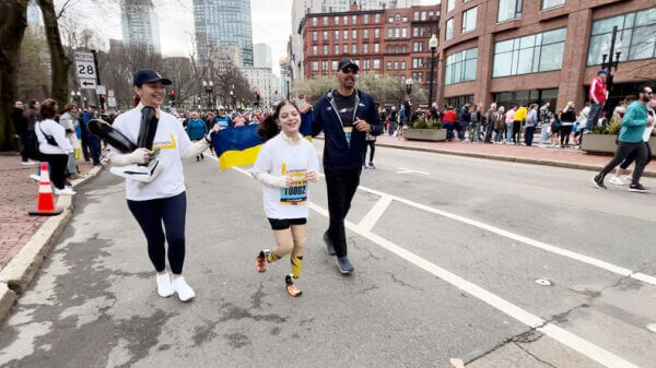 Огляд спортивних новин тижня: казка «Баєра», олімпійський вогонь та  рекорд Леброна Джеймса
