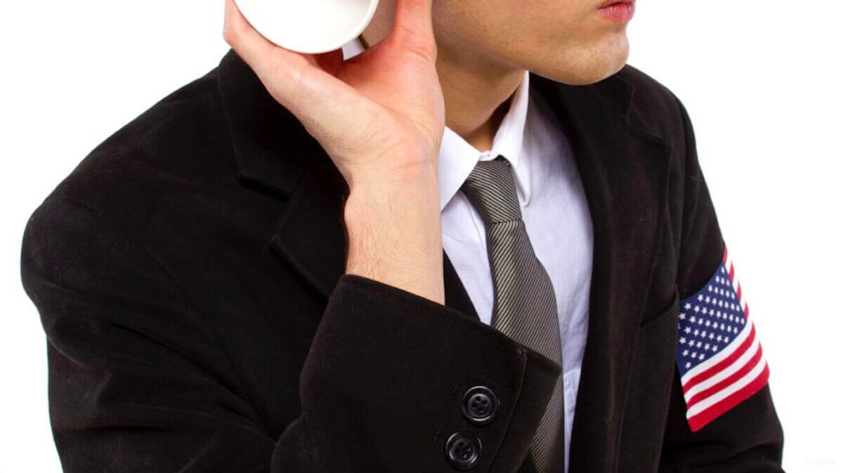 Active Listening: великі корпорації нас слухають