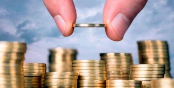 Бюджет України-2025:  на чиє благо працює Верховна Рада?