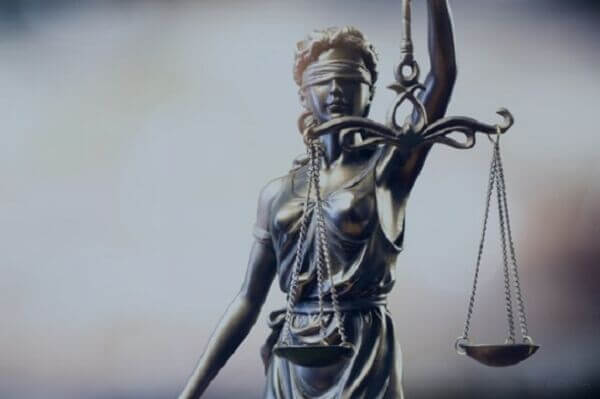 Що таке Справедливість?