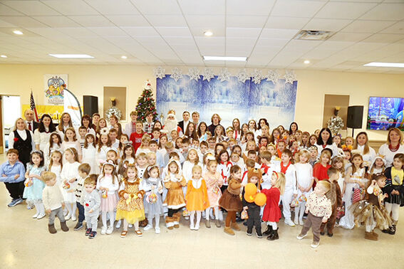 Свято Миколая в українській школі «Барвінок»