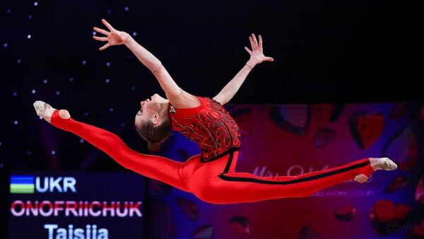 Огляд спортивних новин тижня: Ліга чемпіонів, рекорд Леброна Джеймса та позбавлення нагород зрадників