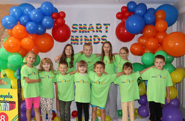 Дитячий простір «Smart Minds»: навчаємо, виховуємо,  відкриваємо таланти