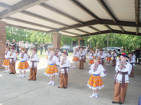 Літо у Чикаго розпочалося пікніком родинного тепла