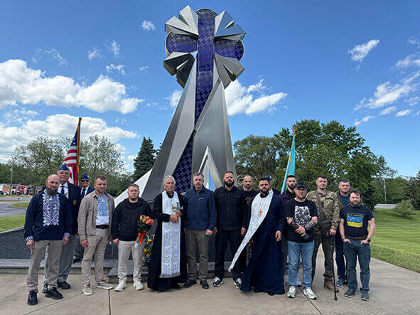 Вітали українську команду забігу Soldier Field 10 in Chicago