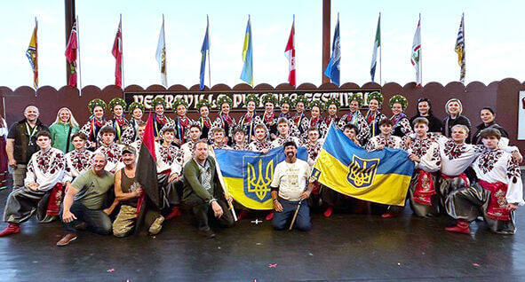 «Вишиванка»: з танцювальними візерунками побували ми у Канаді