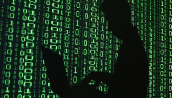 За будь-якою  цифровізацією стоїть людина