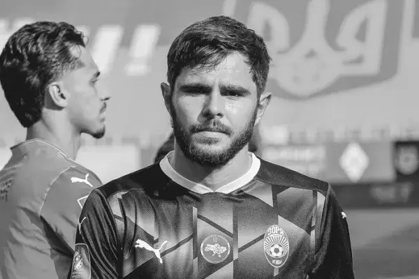 Огляд спортивних новин тижня: трагедія в українському футболі,  виступи на євроарені та Усик в ММА