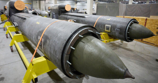 Мільярди для Fire Point і жодної ракети: де «Фламінго»?