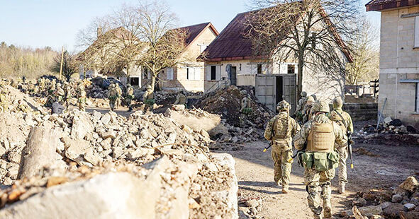 Ефективні рішення чи гра на публіку?  Пріоритети влади у фінансуванні війська