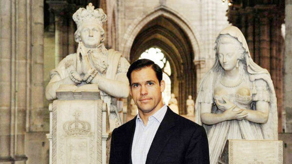 Франція: історія знову стукає у двері